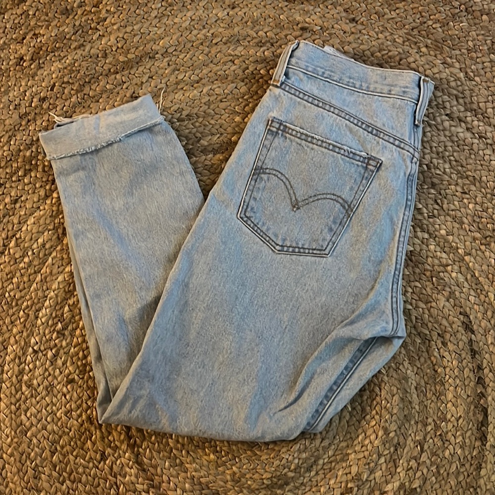 Levi’s Straight Leg Ripped Jeans